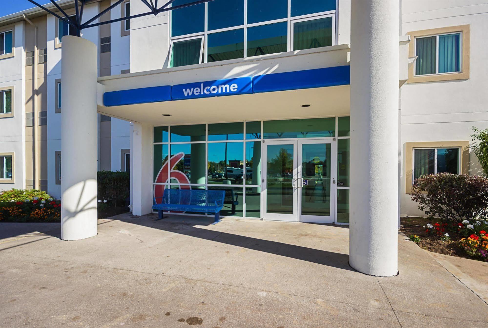 Motel 6-Whitby, On - Toronto East Esterno foto