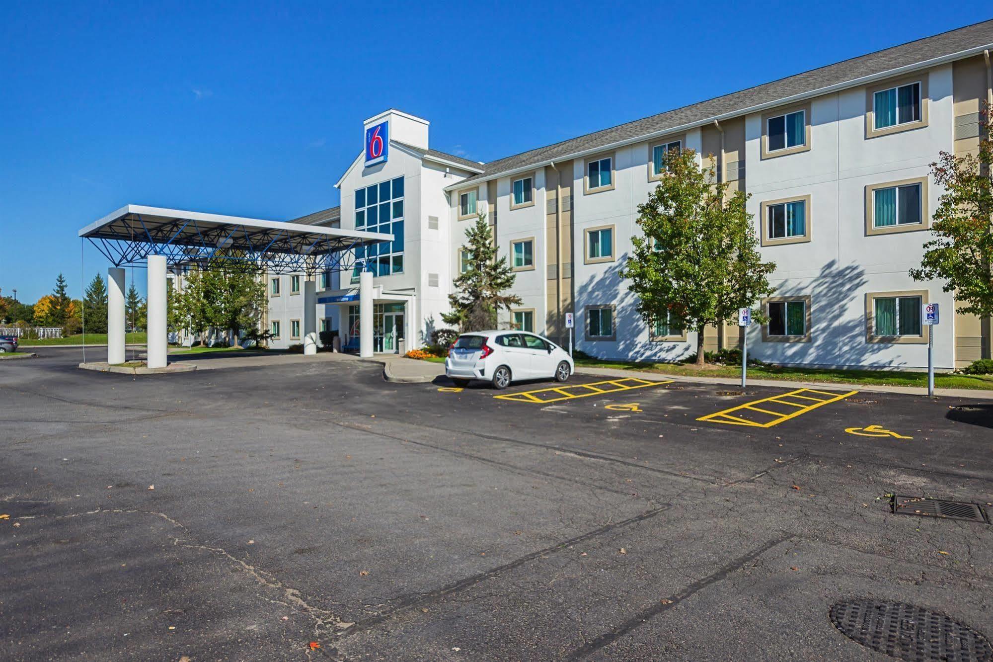 Motel 6-Whitby, On - Toronto East Esterno foto